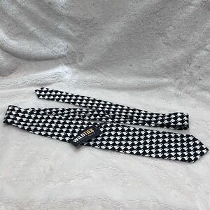 Wild Ties Necktie Tie Teeth Tooth Black White Novelty Dentist Orthodontist NWT